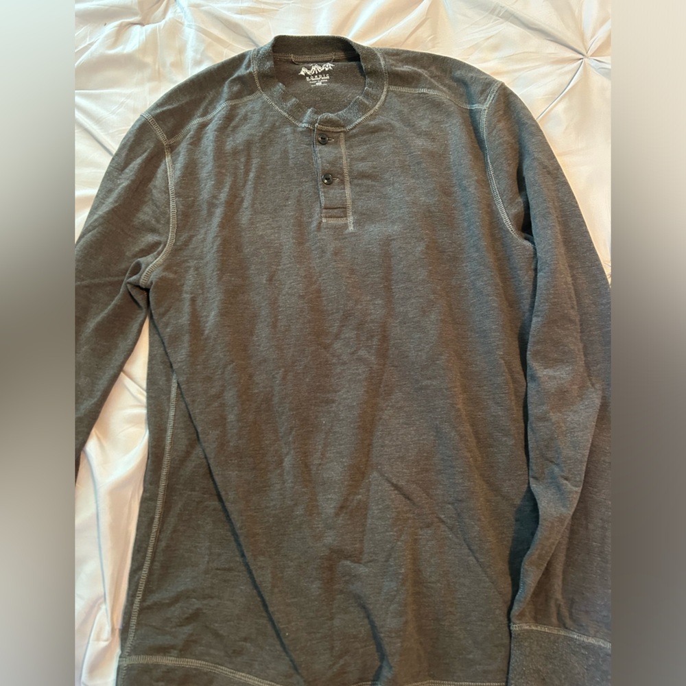 Nordic dark gray long sleeve